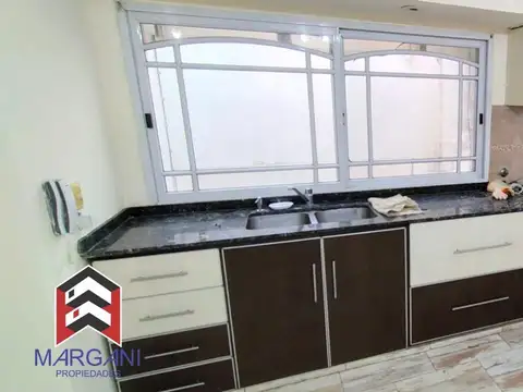 Villegas 100, Piso 2
