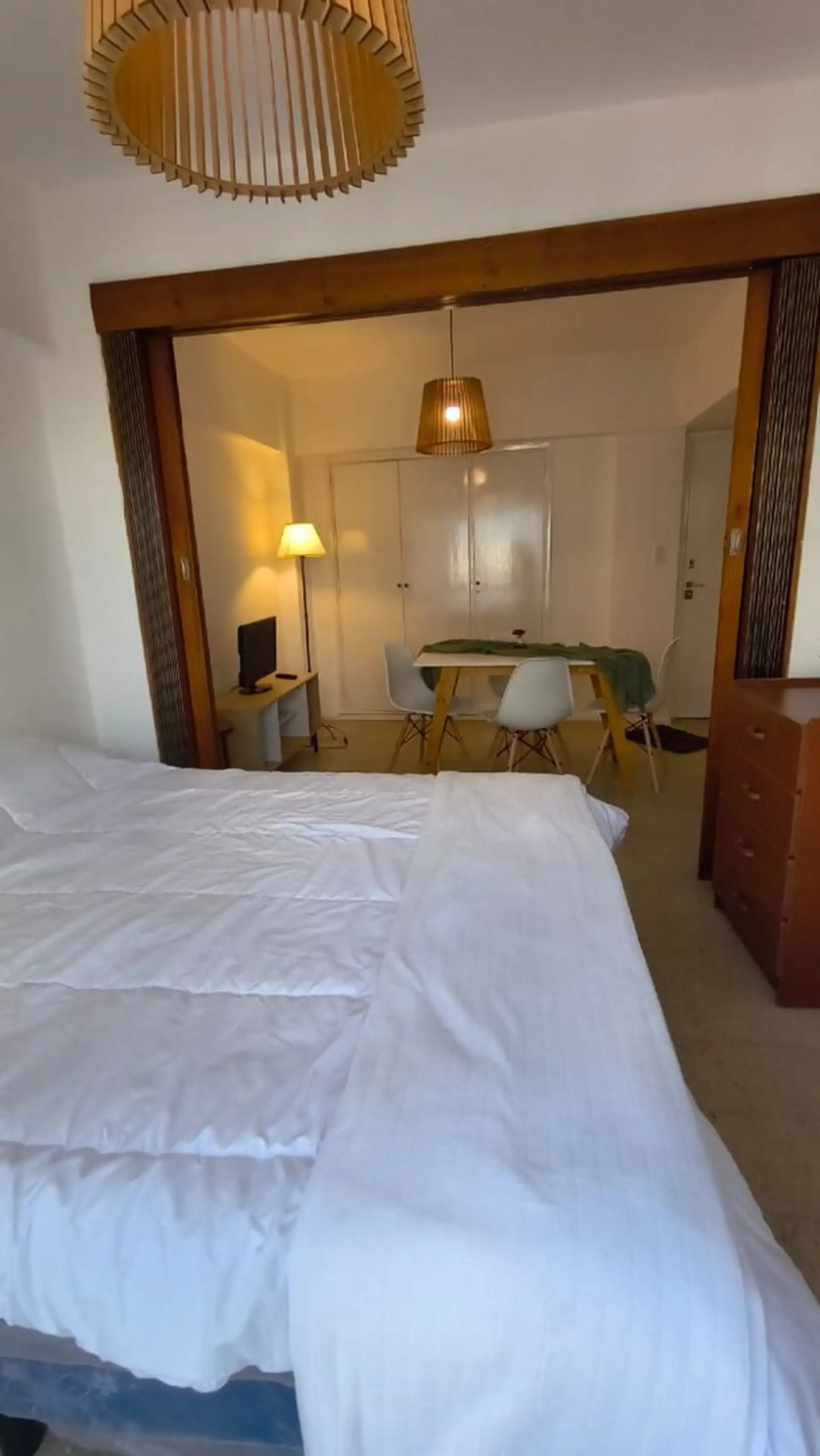 Monoambiente en venta con balcón al frente - Antigua Terminal