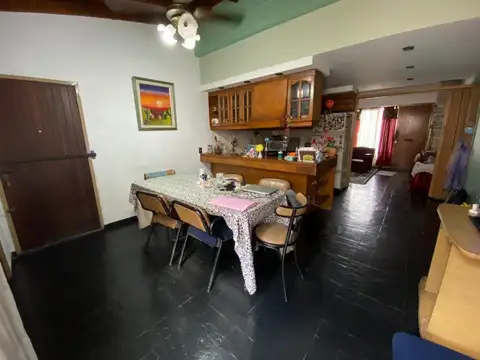 Depto Tipo Casa en Venta de 2 dormitorios