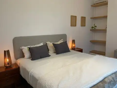 ALQUILER TEMPORARIO  Avda. Sanata Fe y Esmeralda - 2 ambtes al fte. (60 m2)- *IMPECABALE*