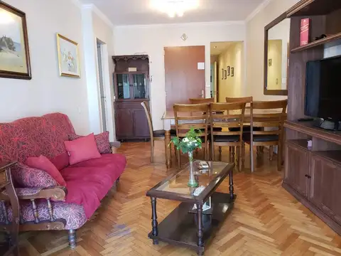 Larrea entre Av Cordoba y Paraguay- Barrio Norte- Semipiso 97M2 al frente!