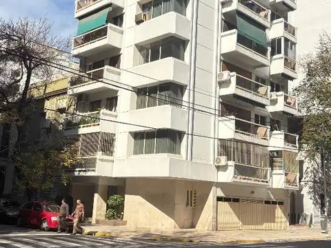 3 ambientes con dep y cochera ,piso