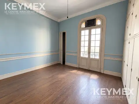 Departamento 5 ambientes para vivienda o estudio. Monserrat/Centro, Apto CREDITO y Profesional APH 