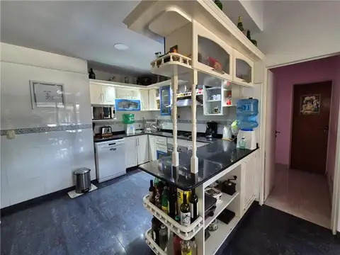 Casa en Venta en Carlos Spegazzini, USD 235.000