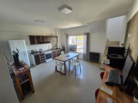 Departamento en Alquiler con 1 cocheras
