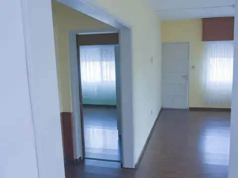 Venta casa 3 dormitorios 2 baños y garaje Progreso