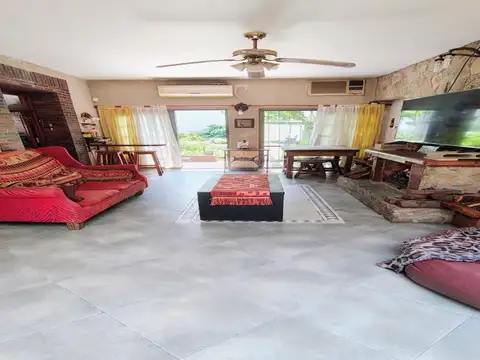 Depto Tipo Casa 5 ambientes con 3 baños