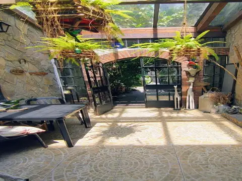 Depto Tipo Casa en Venta 40 años