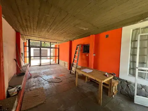 Casa 4 ambientes con 1 baño