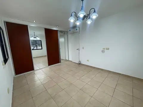 Casa en Alquiler en City Bell, $ 1.200.000