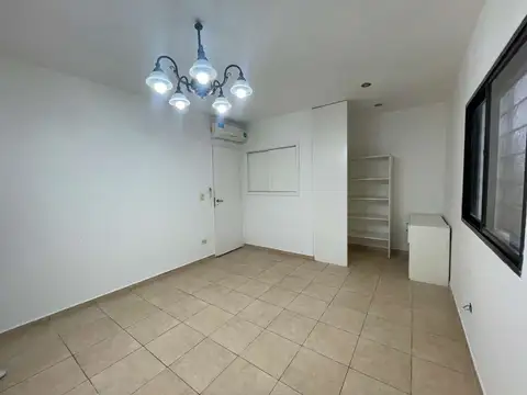 CASA EN ALQUILER EN CITY BELL