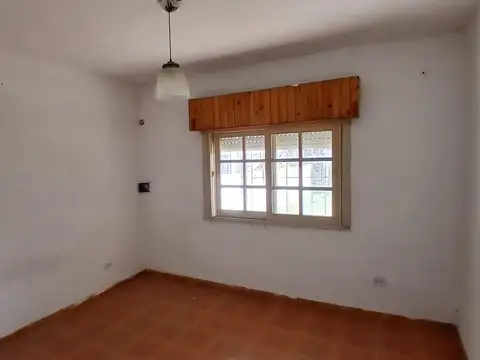 Casa en venta - Bolivia al 1600 - Escobar