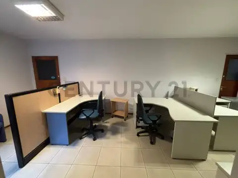 Oficina 2 ambientes con 1 baño