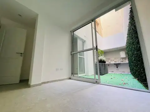 Hermoso PH de 3 ambientes con 83 metros totales ¡Reciclado a nuevo!