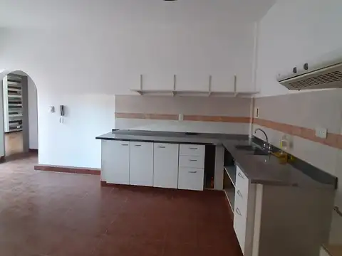 Depto Tipo Casa en Alquiler 20 años