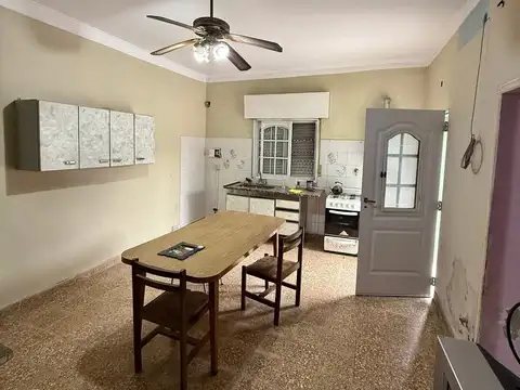 Depto Tipo Casa 3 ambientes con 1 baño