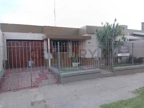 Domingo Silva 100, Piso 0