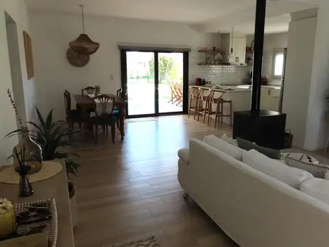 Casa en Venta en Santa Isabel, USD 199.000