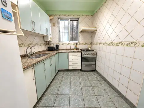 Depto Tipo Casa en Venta de 5 ambientes