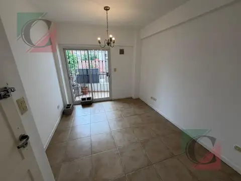 Departamento 2 ambientes con balcon