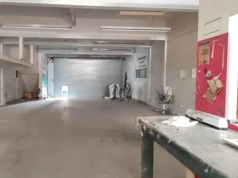 Depósito en alquiler - 220mts2 - Villa Crespo