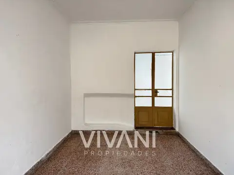 Venta de Casa 3 Dormitorios + Local Comercial La Plata   - 115 entre 66 y 67