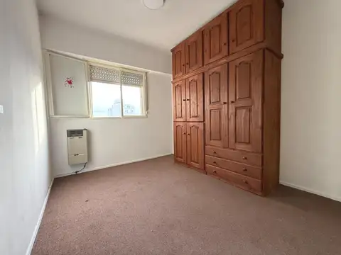 Departamento 5 ambientes con 1 baño