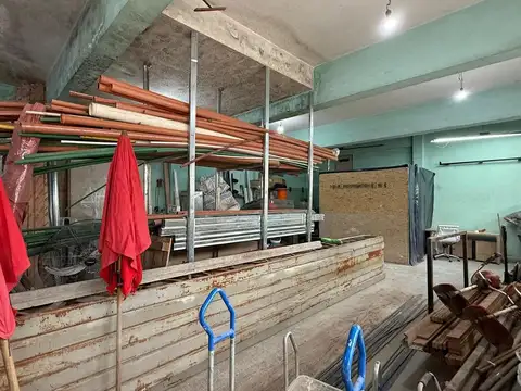 Galpon en Venta en Villa Lynch, USD 70.000