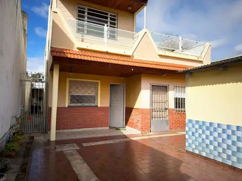 Venta casa Wilde 4 Ambientes, 3 Dorm, 2 Baños