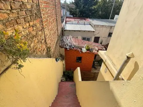 PH 4 AMBIENTES EN VILLA LUZURIAGA CON COCHERA