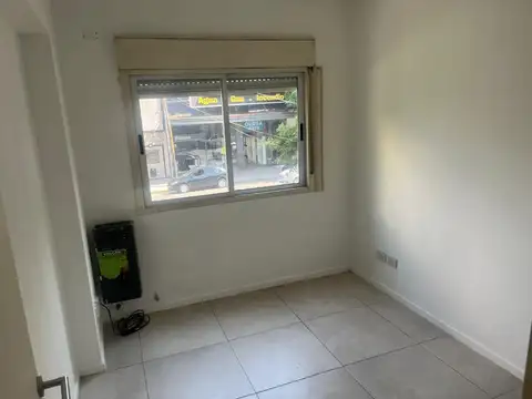 Departamento en Venta en Flores, USD 75.000