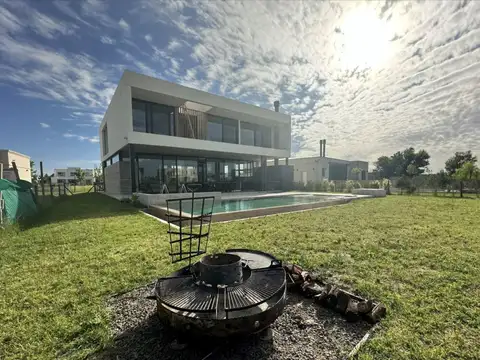 Casa  en Venta en El Naudir, Escobar, G.B.A. Zona Norte