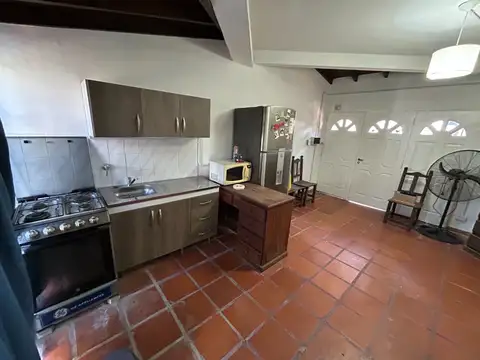 Depto Tipo Casa en Alquiler en Carapachay, $ 500.000