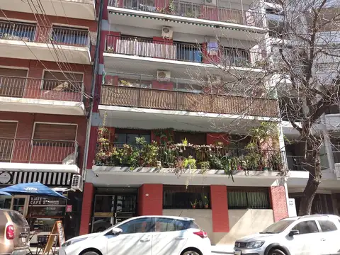 Paraguay 4242 e/ Malabia y Armenia