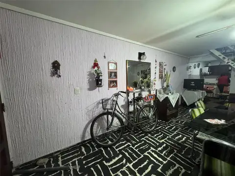 Depto Tipo Casa en Venta en Lomas de Zamora, USD 69.500