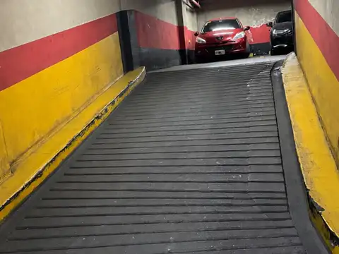 COCHERA EN VENTA EN PALERMO
