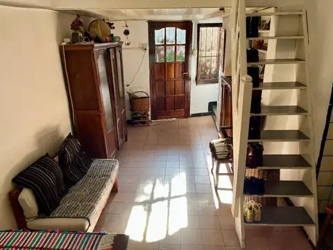 Depto Tipo Casa en Venta 40 años