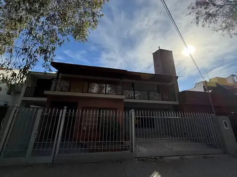 Casa en Venta en Ciudad Jardin del Palomar, USD 390.000