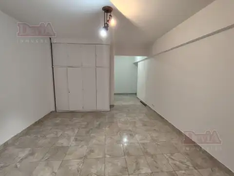 Departamento en Alquiler en Recoleta, $ 400.000