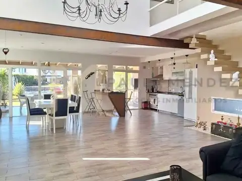Casa en Venta en Barrancas De Santa Maria, USD 390.000
