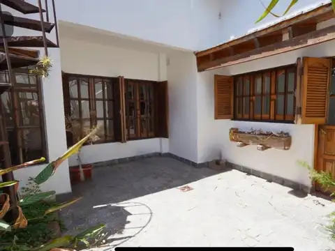 PH MUY BUENO!!  2 AMB MUY AMPLIO PATIO Y TERRAZA