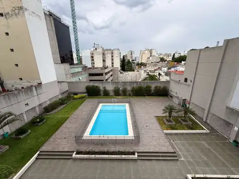 Departamento en Alquiler en Parque Centenario, $ 800.000