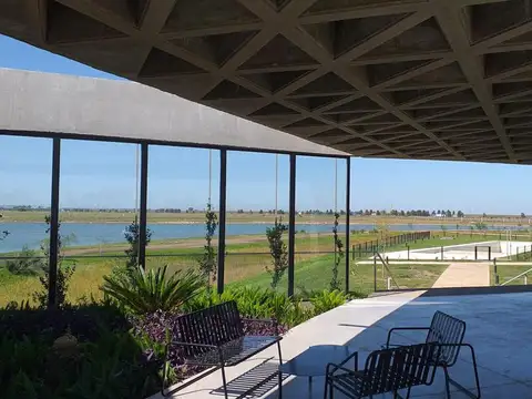 Venta Terreno en Vida Barrio Cerrado