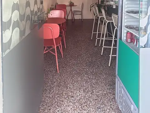 Local en Alquiler 50 años