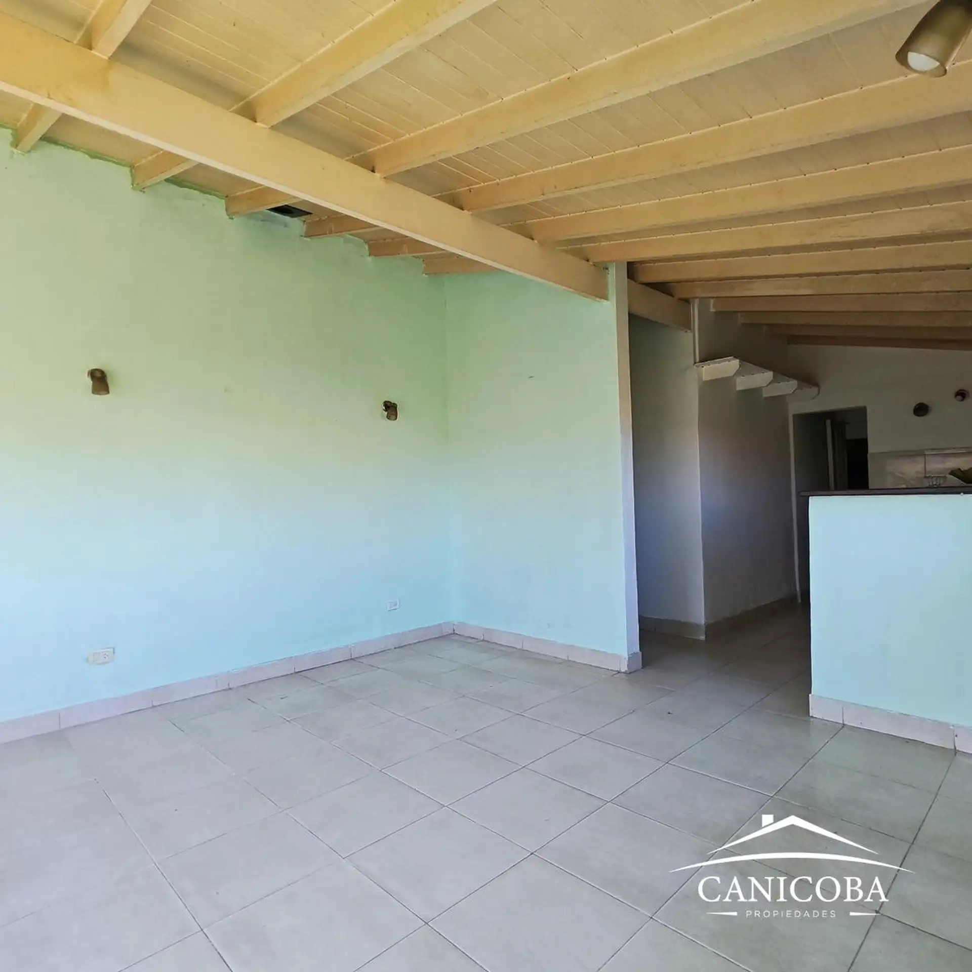 Casa 5 amb en San Jacinto, 149m² con garage y parrilla