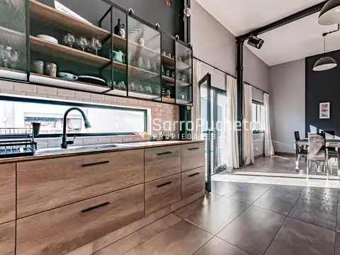 Casa en Venta en Haedo Sur, USD 220.000