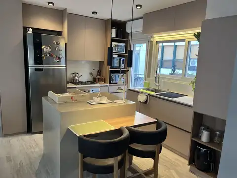 Departamento 4 ambientes con 2 baños