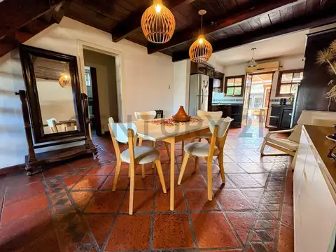 Casa en Venta con 1 cochera
