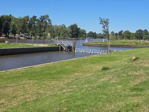 Terreno en El Yacht