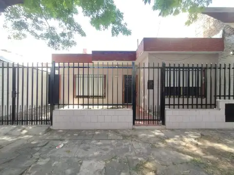 Casa 2 amb amplios con cochera - V.Ballester